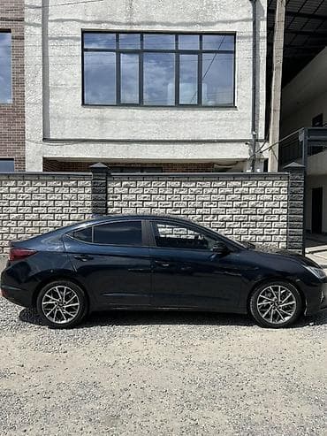 honda elantra: Hyundai Avante: 2018 г., 1.6 л, Автомат, Бензин, Седан — 3