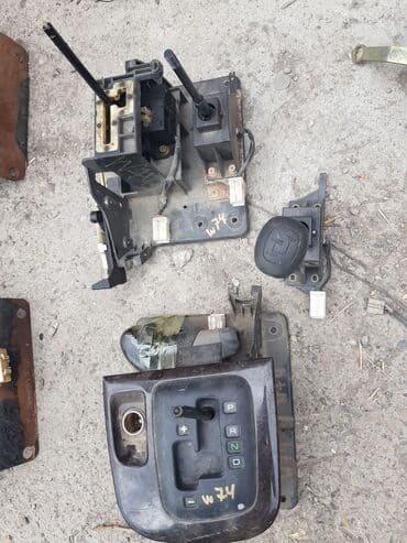 кулиса механика: Mitsubishi Pajero 3 W74 Селектор АКПП, Митсубиси Пажеро 2004 селектор — 1