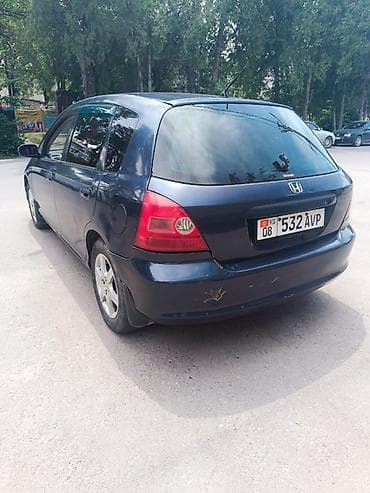 двер на хонда фит: Honda Civic: 2002 г., Хэтчбэк — 4