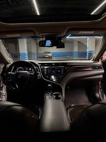 prius plus: Toyota Camry: 2019 г., Автомат, Бензин, Седан — 7