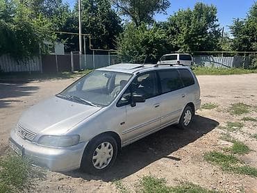 дат: Honda Odyssey: 1997 г., 2.3 л, Автомат, Бензин, Минивэн — 3