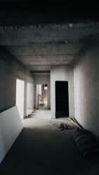 продаю 3х комнатную квартиру: 3 комнаты, 93 м², Элитка, 2 этаж, ПСО (под самоотделку) — 8