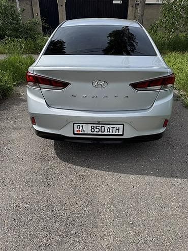 Продажа авто: Hyundai Sonata: 2018 г., 2 л, Автомат, Газ, Седан — 5