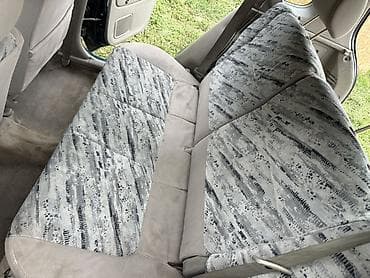 Продажа авто: Mazda Demio: 1999 г., 1.3 л, Механика, Хэтчбэк — 4