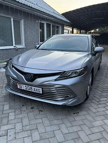 lexus e: Toyota Camry: 2020 г., 2.5 л, Автомат, Гибрид, Седан — 1