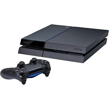 PlayStation 4 (PS4) — игровая приставка от Sony в классическом черном