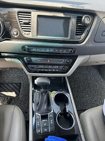 chery tiggo 8: Kia Carnival: 2020 г., 2.2 л, Автомат, Дизель, Минивэн — 7