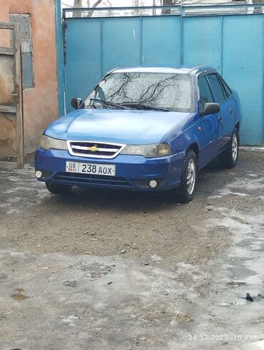 Daewoo Nexia: 2010 г., 1.6 л, Бензин, Седан at lalafo.kg Daewoo Nexia: 2010 г., 1.6 л, Бензин, Седан