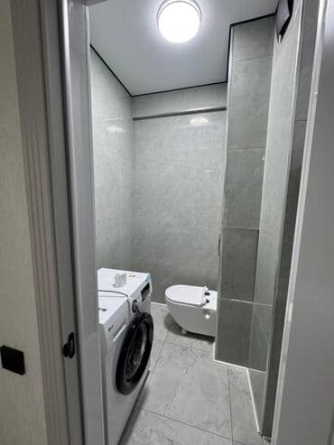 срочно связи переездом: Продается новая двухкомнатная квартира в золотом квадрате города — 14