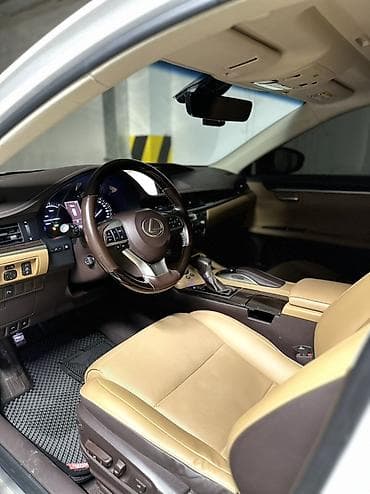 30000: Lexus ES: 2017 г., 2.5 л, Вариатор, Гибрид, Седан — 5