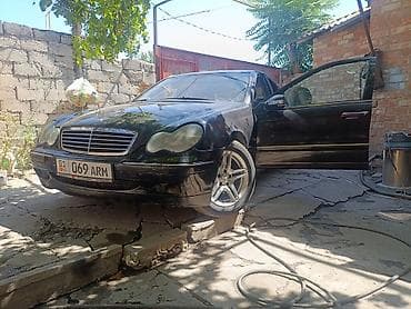Транспорт: Mercedes-Benz C-class AMG: 2001 г., 2 л, Автомат, Бензин, Седан — 1