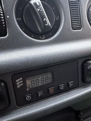 Унаа: Mercedes-Benz Спринтер: 2003 г., 2.7 л, Кол менен иштөөчү, Дизель — 7