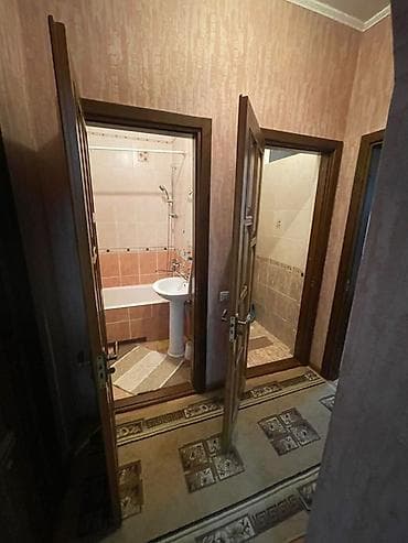 green hills: 2 комнаты, 63 м², Сталинка, 3 этаж, Старый ремонт — 7