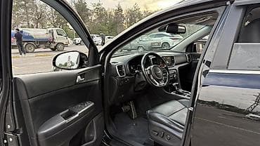 зеркало виш: Kia Sportage: 2020 г., 2 л, Автомат, Дизель, Кроссовер — 9