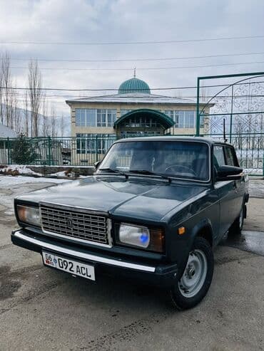 ВАЗ (ЛАДА) 2107: 2011 г., 1.6 л, Механика, Бензин, Седан