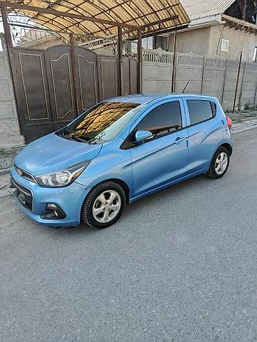 Транспорт: Chevrolet Spark: 2016 г., 1 л, Робот, Бензин, Хэтчбэк — 1