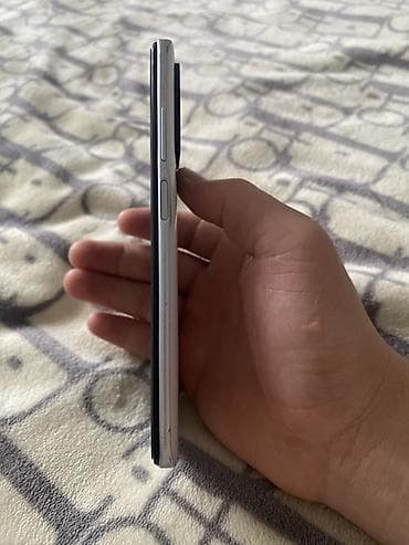 продаю редми 10: Redmi, Redmi 10, Б/у, 64 ГБ, цвет - Белый, 2 SIM — 2