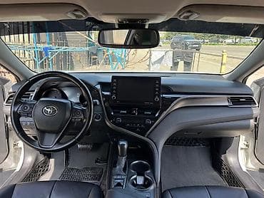 corolla s: Toyota Camry: 2022 г., 2.5 л, Автомат, Бензин, Седан — 5