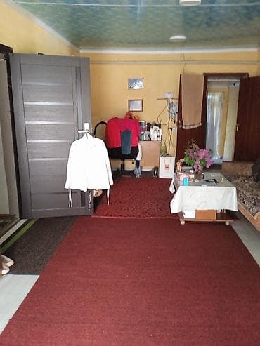 гостиница бишкек ош базар: Продаётся жилой дом с большим закрытым двором и хозяйственными — 3