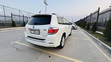 срв 3: Toyota Highlander: 2011 г., 3.5 л, Вариатор, Гибрид, Кроссовер — 8