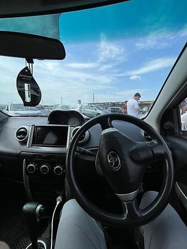 Toyota Ist: 2003 г., Автомат, Бензин, Хэтчбэк — 5