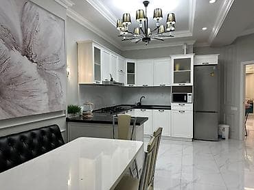 3 room flat: 3 комнаты, Агентство недвижимости, Без подселения, С мебелью полностью — 6