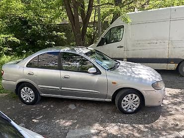 Nissan Almera: 2004 г., 1.8 л, Механика, Газ, Седан