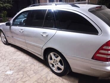 мерс домкрат: Mercedes-Benz C-Class: 2002 г., 3.2 л, Автоматические, Бензин, Универсал — 4