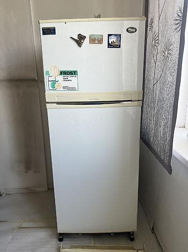 морозилник буу: Холодильник с морозильной камерой (двухкамерный) SuperGrneral — 10