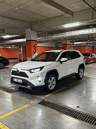 byd e5 2020: Toyota RAV4: 2020 г., 2.5 л, Гибрид, Кроссовер — 2
