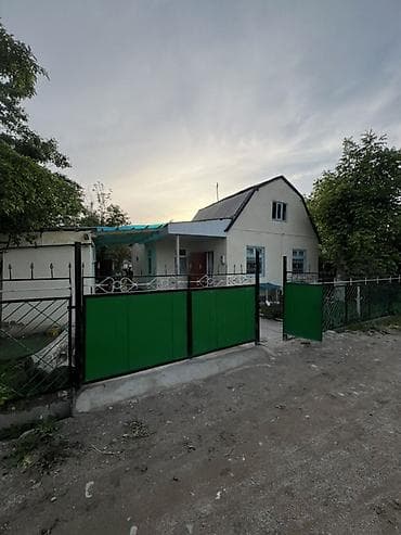 куплю дом военный антоновка: Жилой дом с участком - Дом капитальный, одноэтажный с мансардой — 2