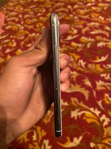 телефон айфон 10 бу: IPhone X, 64 ГБ, Серебристый — 3