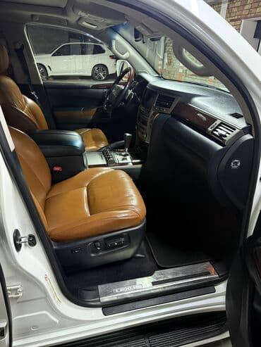 продаю или меняю на дом: Lexus LX: 2013 г., 5.7 л, Автомат, Газ, Внедорожник — 12