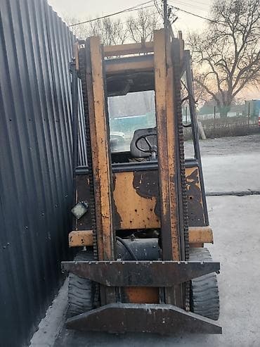 вилочый погрузчик: Погрузчик, Колесный, Вилочный — 4