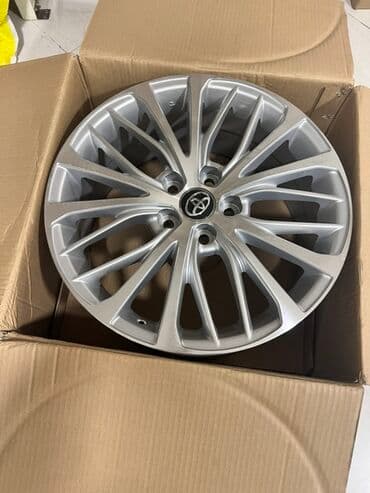 диски на камри 30: Литые Диски R 18 Toyota, 1 шт, отверстий - 5 — 2