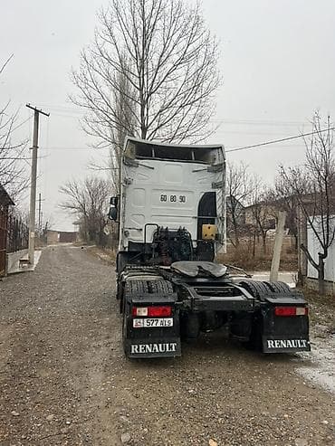 kia bongo: Тягач, Renault, Тентованный — 3