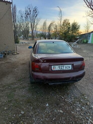 ош мерс: Audi A4: 1995 г., 1.8 л, Механика, Бензин, Седан — 2