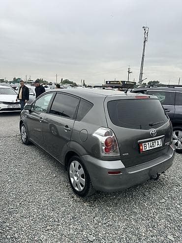 tayota karolla: Toyota Corolla Verso: 2004 г., 1.6 л, Механика, Бензин, Минивэн — 6