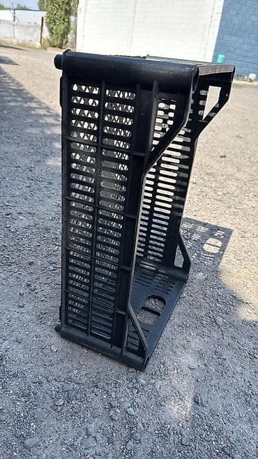 Дом и сад: Пластиковый Ящик — 9