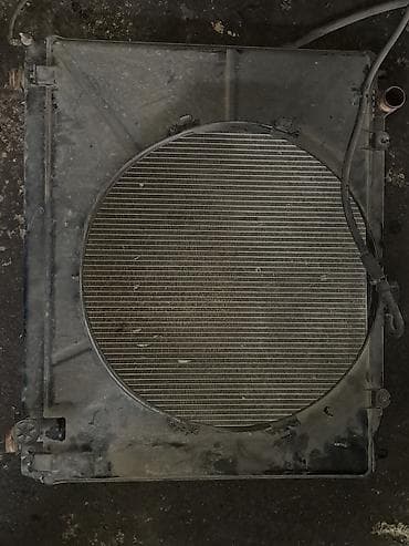 Оригинальный контрактный из Европы б/у радиатор охлаждения на