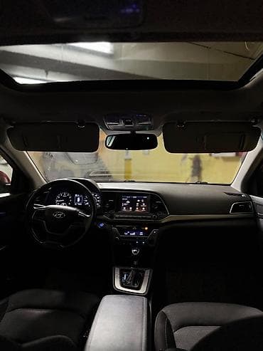 Продажа авто: Hyundai Elantra: 2017 г., 2 л, Автомат, Бензин, Седан — 7