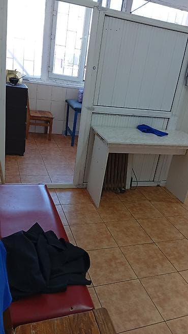 совещание для салон: Срочно сдается в аренду Салон красоты/парикмахерская внутри рынка" — 4