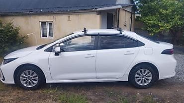 тайота в: Toyota Corolla: 2019 г., 1.8 л, Автомат, Бензин, Универсал — 8
