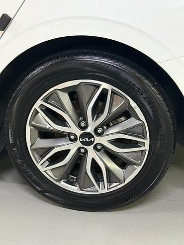 geely e5: Kia K5: 2021 г., 2 л, Робот, Гибрид, Седан — 10