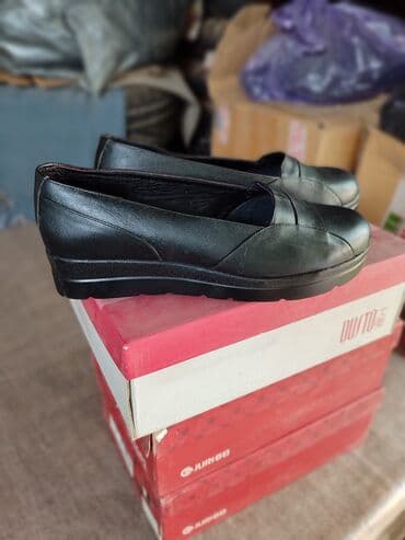 обувь ручной работы бишкек: Туфли кожаныецвет черный,размер 38 (-1500 сом Туфли из натуральной — 10