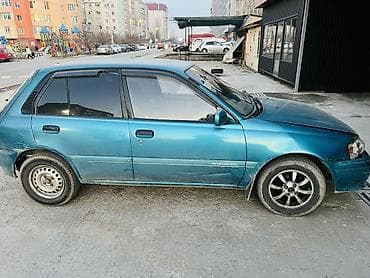 mazda 121: Toyota Starlet: 1994 г., 1.3 л, Автомат, Бензин, Хэтчбэк — 4