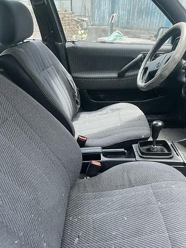 козерог виш: Volkswagen Passat: 1979 г., Седан — 7