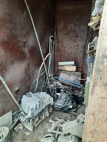 гаражные распродажа: Разнобой автозапчастей и гаражного железа оптом камаз Содержимое — 2