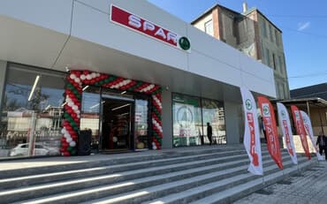 вакансия охранник: В супермаркет SPAR требуются сотрудники адрес Панфилова 62 пересекает — 1