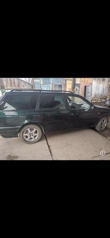 Volkswagen Passat Variant: 1992 г., Универсал